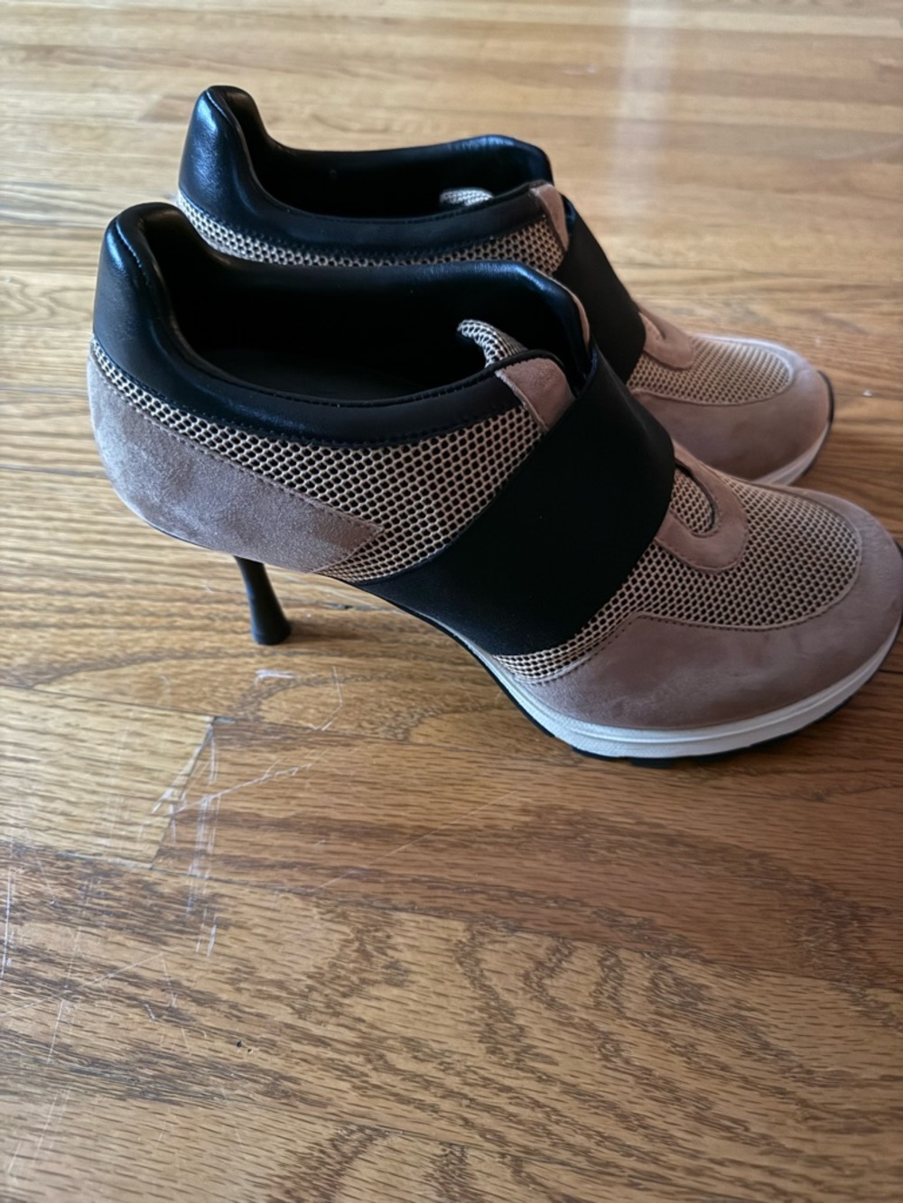Sneex Icon High Heel-Camel/Black - Picture 10 of 11
